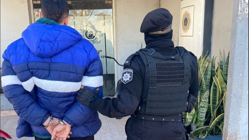 El joven está sindicado por el homicidio del florista Juan Manuel Martínez, de 35 años, que fue atacado a tiros el 13 de marzo pasado mientras caminaba por Superí y Cavia.