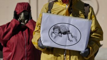 Trabajadores e investigadores del Conicet realizaron una protesta en todo el país.