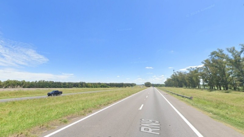 La principal vía que conecta Rosario con Buenos Aires sufrió las consecuencias del temporal.