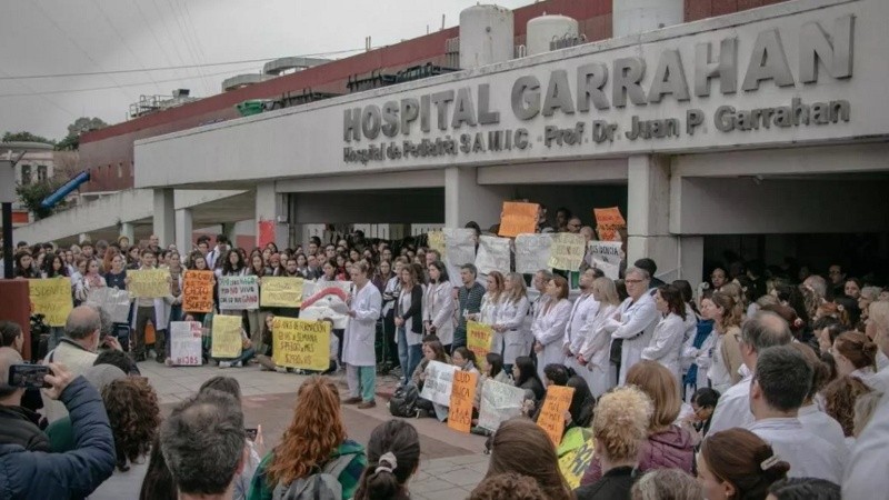 Javier Milei sostuvo que los médicos del Garrahan 