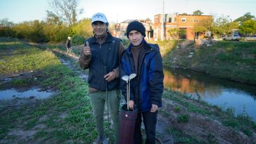 En Stella Maris, practican golf en la cancha de fútbol, en el parque del playón y en la parte sur del Bosque de los Constituyentes.