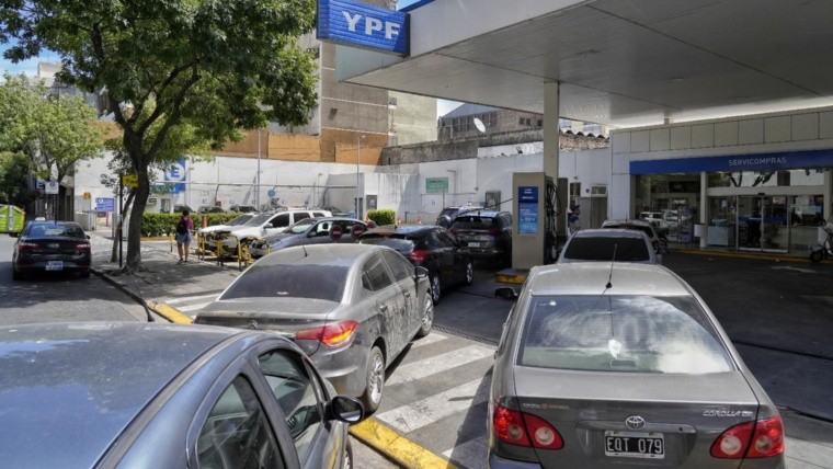 Aumentos de agosto 2026: naftas, prepagas, luz y transporte
