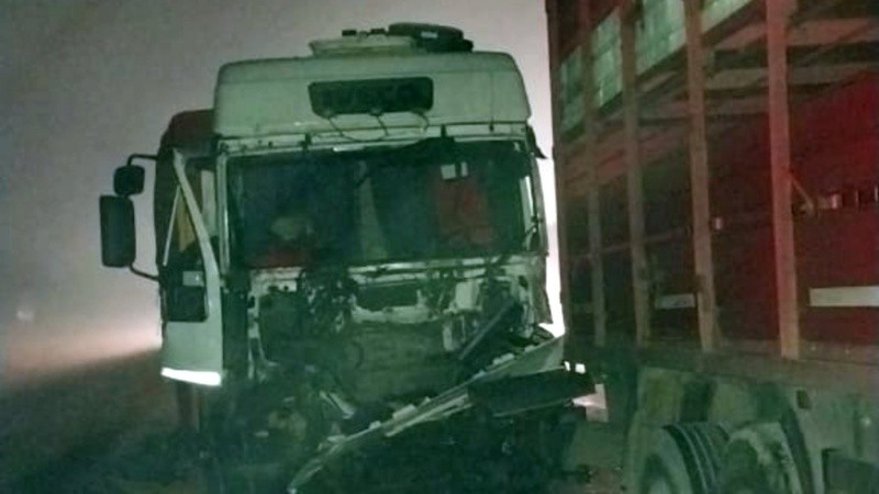 El chofer sufrió fracturas en miembros inferiores.