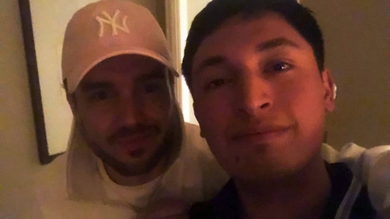 Braian se sacó una foto junto al músico que, días después, se arrojó de un balcón.