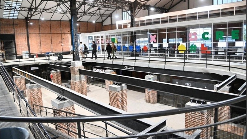 El predio fue renovado con coworking, salas de ensayo y espacio de descanso.