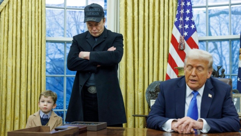  Una reunión del exfuncionario Elon Musk y el presidente Trump en el Despacho Oval de La Casa Blanca en Washington.