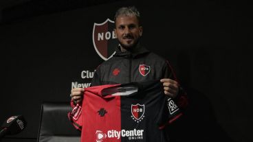 Benedetto fue presentado por el vicepresidente de Newell's.