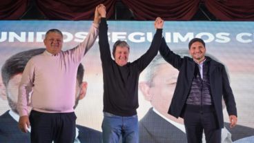 "Estamos haciendo un montón de cosas para que el vecino y la vecina de Villa Gobernador Gálvez viva cada vez mejor".