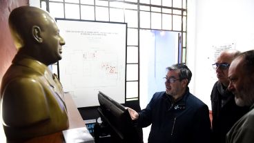 El referente peronista vinculó el feroz ataque en la Plaza de Mayo hace 70 años con la causa en que Cristina Fernández fue juzgada.