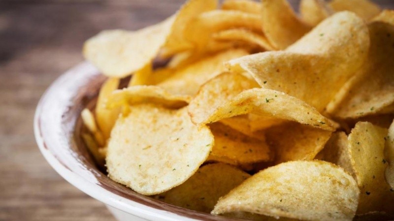 Los alimentos ricos en almidón cocinados a altas temperaturas pueden generar acrilamidas, una sustancia que puede resultar perjudicial para la salud.
