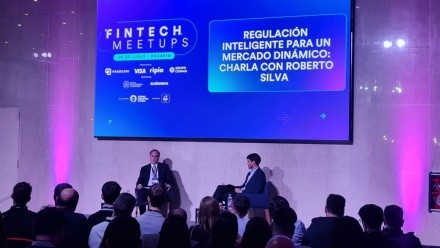 El titular de la CNV, Roberto Silva, habló en el marco del Fintech Meetups en la Bolsa de Comercio de Rosario.