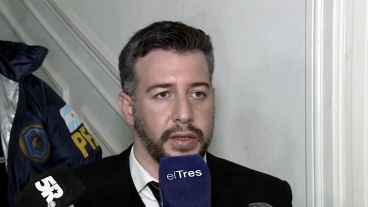 Tiempos de acusador. El ex fiscal, en la década pasada, durante una conferencia de prensa.