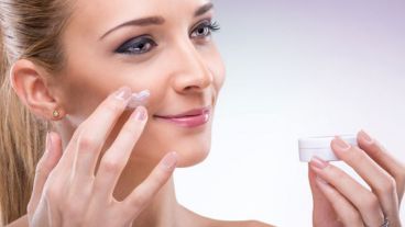 Zonas como el rostro, manos y labios suelen mostrarse más expuestas.