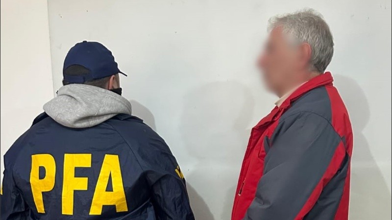 Bruzzone, entre la pose republicana y los vínculos narco.