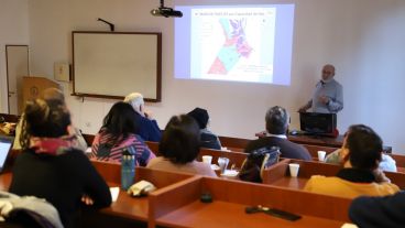 Tres ingenieros agrónomos hablaron del pasado, presente y futuro de la conservación de suelos.