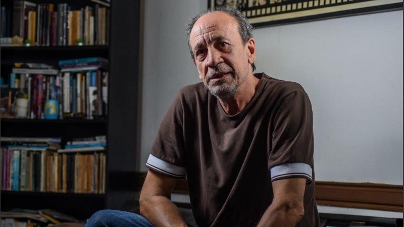 El autor Néstor Sappietro.