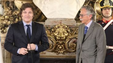 El decreto cuenta con la firma de Javier Milei y el ministro de Salud, Mario Lugones.