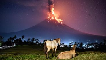 Las erupciones volcánicas pueden tener impactos climáticos significativos según los expertos.