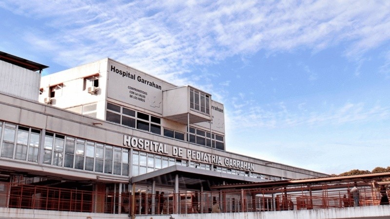 El Gobierno designó un nuevo director médico en el Garrahan mientras sigue el conflicto con los residentes.