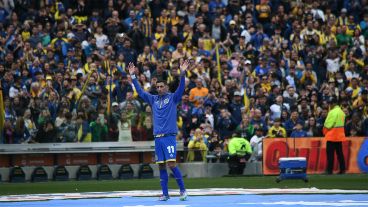 Di María pisó el estadio pasadas las tres de la tarde y recibió el amor de sus hinchas.