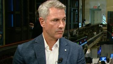 Renunció el CEO del escándalo por el video viral que lo delató durante una aventura con otra ejecutiva de la misma empresa.