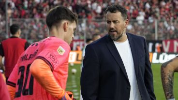 Fabbiani, que había confirmado a Navas, debió renovarle la confianza a Barlasina.