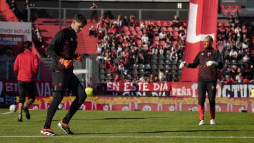 Navas junto a Barlasina en la previa del partido. Keylor no fue ni al banco.