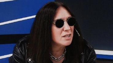 La noticia de la muerte del mítico músico generó todo tipo de reacciones en redes y una fue un chiste con la exgobernadora bonaerense.