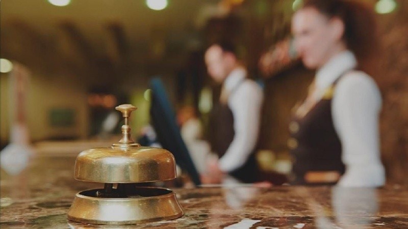 Hoteleros advierten que el sector atraviesa una 