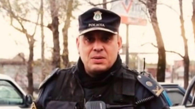 Bondarenko, en sus tiempos de uniformado. El hoy candidato libertario está en el centro de la escena por complotar contra Kicillof.