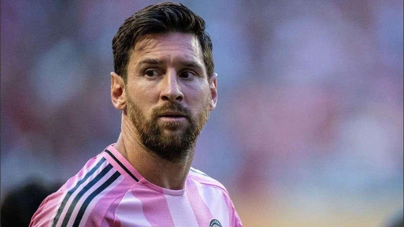 La misma sanción recayó sobre su compañero Jordi Alba.