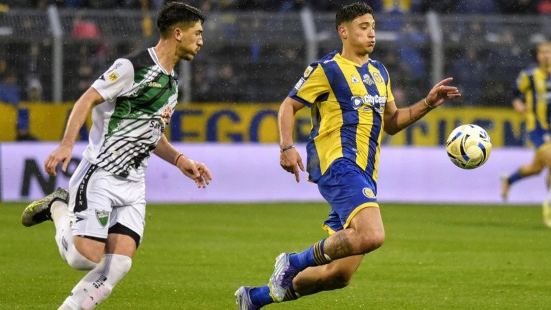 Véliz no se lo quiere perder y podría tener minutos este domingo ante Talleres.