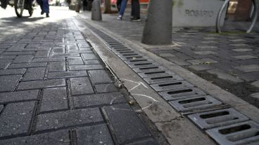 La Policía perimetró la escena para secuestrar los casquillos.