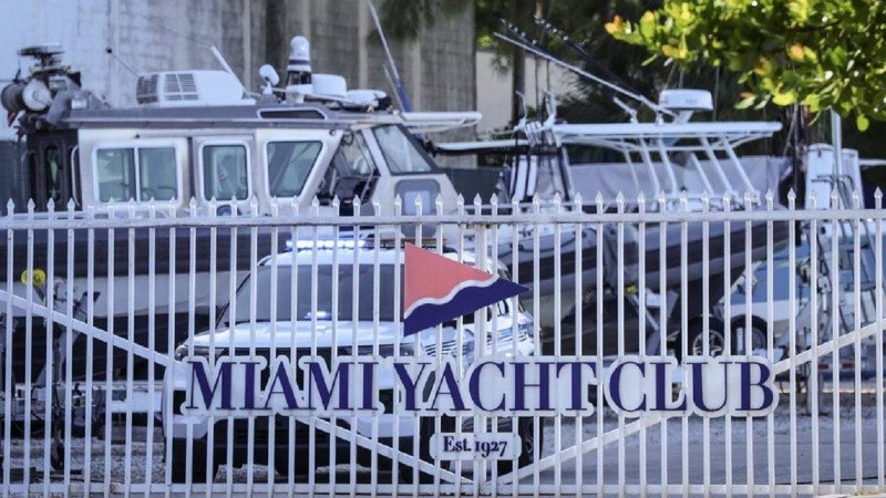 Las niñas volvían de un campamento del Miami Yatch Club en la Bahía de Biscayne.