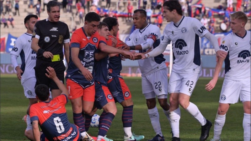 El Charrúa se quedó sin nafta en el final.