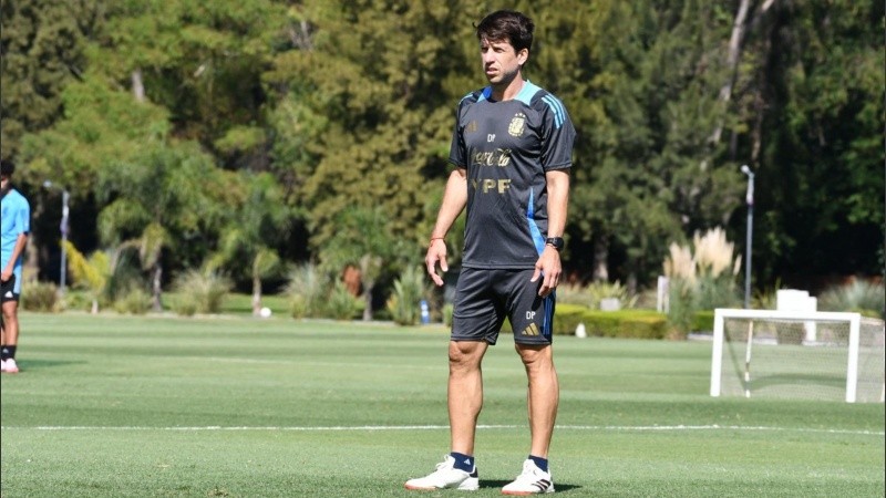 Placente, el técnico de la sub 20 de Argentina.