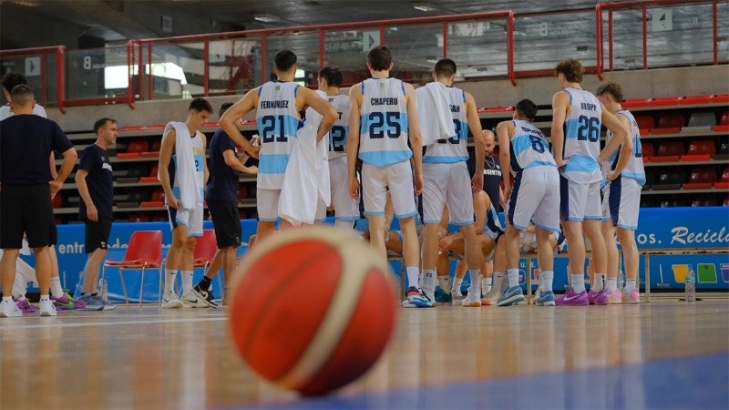 Facundo Campazzo, con 17 puntos, fue el máximo anotador del equipo.