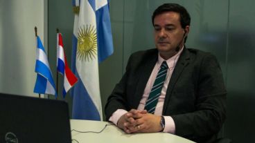 Echaron al funcionario que dijo que el Gobierno investigaba el accidente en el que murió la nieta de Cris Morena.