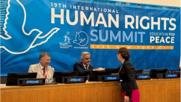 Los rectores de la UGR, Javier Macchi, y de la UNR, Franco Bartolacci, respectivamente, en el Congreso Mundial de Jóvenes por los Derechos Humanos  de la ONU: