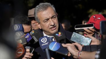 Javkin: "La Argentina de los vetos no resuelve nada".