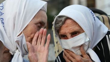 Lolín Rigoni, Junto a Inés Ragni, su gran amiga y compañera de luchas.