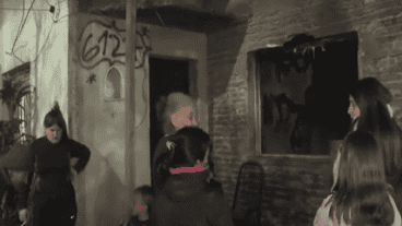 La familia con varios chicos quedó con lo puesto y la casa tiene peligro de derrumbe.