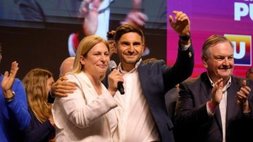 El gobernador apuesta por Scaglia como carta ganadora. Felipe Michlig quedará al frente del Senado santafesino.