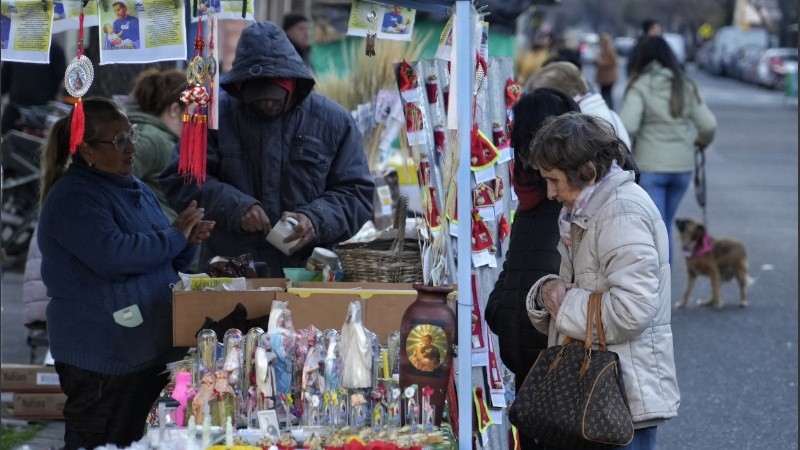 Paz, pan y trabajo en Rosario: estampas de la celebración de San Cayetano.
