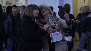 Paz, pan y trabajo en Rosario: estampas de la celebración de San Cayetano.