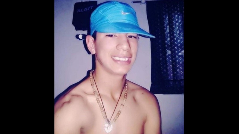 La familia de Valentín busca conocer su paradero.