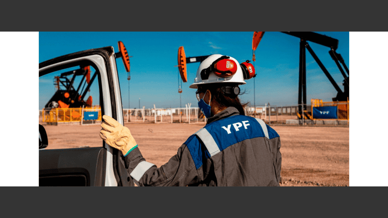 YPF mejoró los números de su balance.