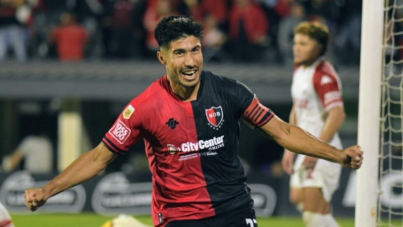 Luciano Lollo, hombre clave en la defensa rojinegra