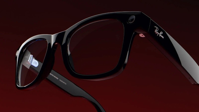 Las gafas inteligentes Ray-Ban Meta están equipadas con cámaras, micrófono y altavoces.