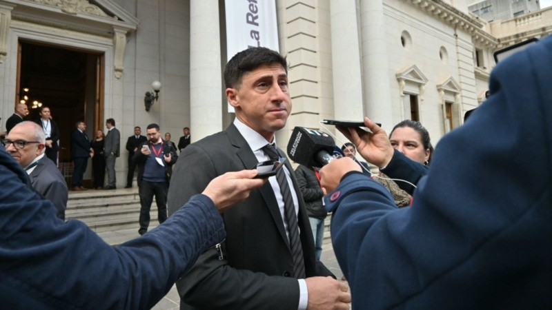 Julio Francisco “Paco” Garibaldi convencional constituyente por departamento La Capital.